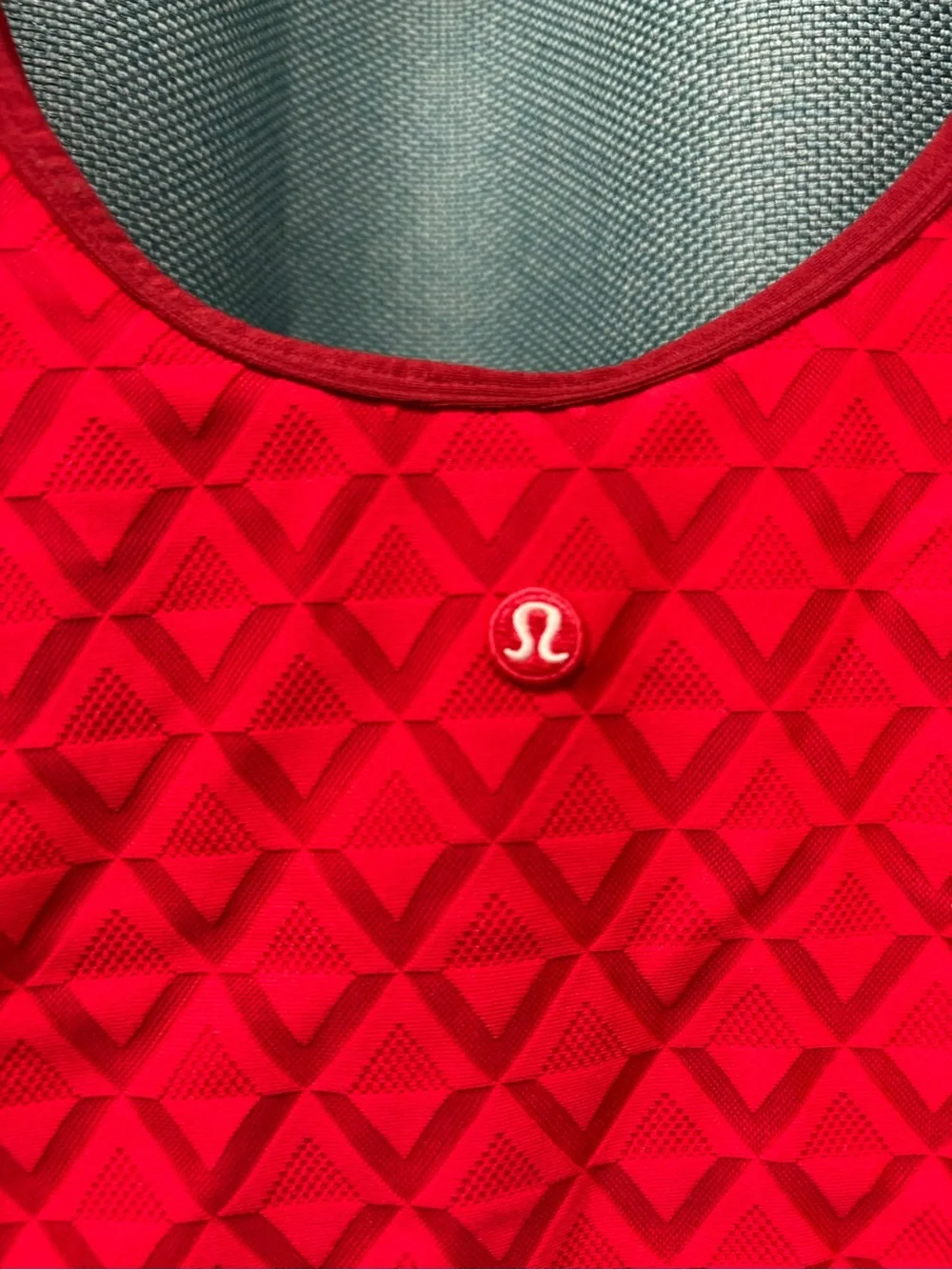 Lululemon red & white align tank top size S